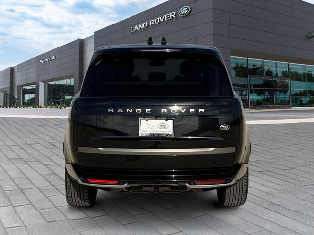 Used 2023 Land Rover Range Rover SE AWD/4WD image 4