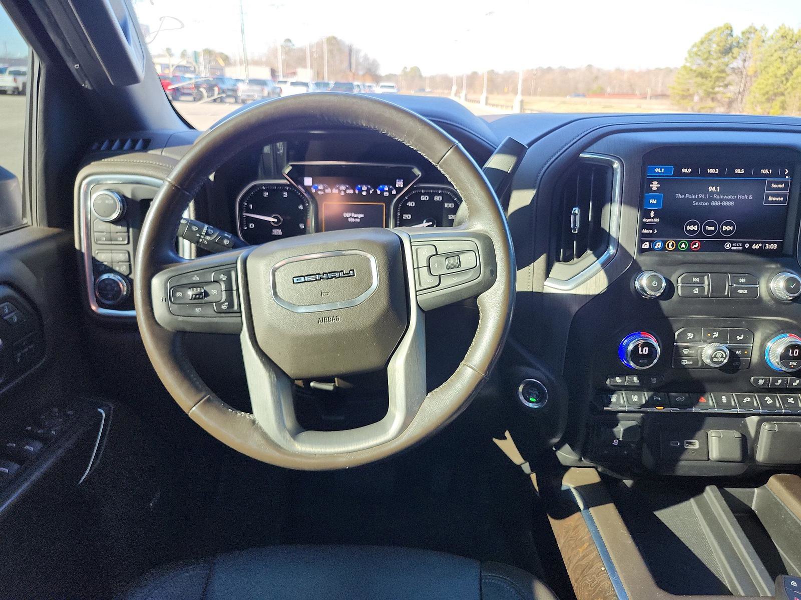 Certified 2022 GMC Sierra 2500 Denali w/ Denali Ultimate Package image 16