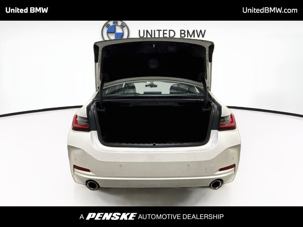 Certified 2025 BMW 330i Sedan RWD image 21