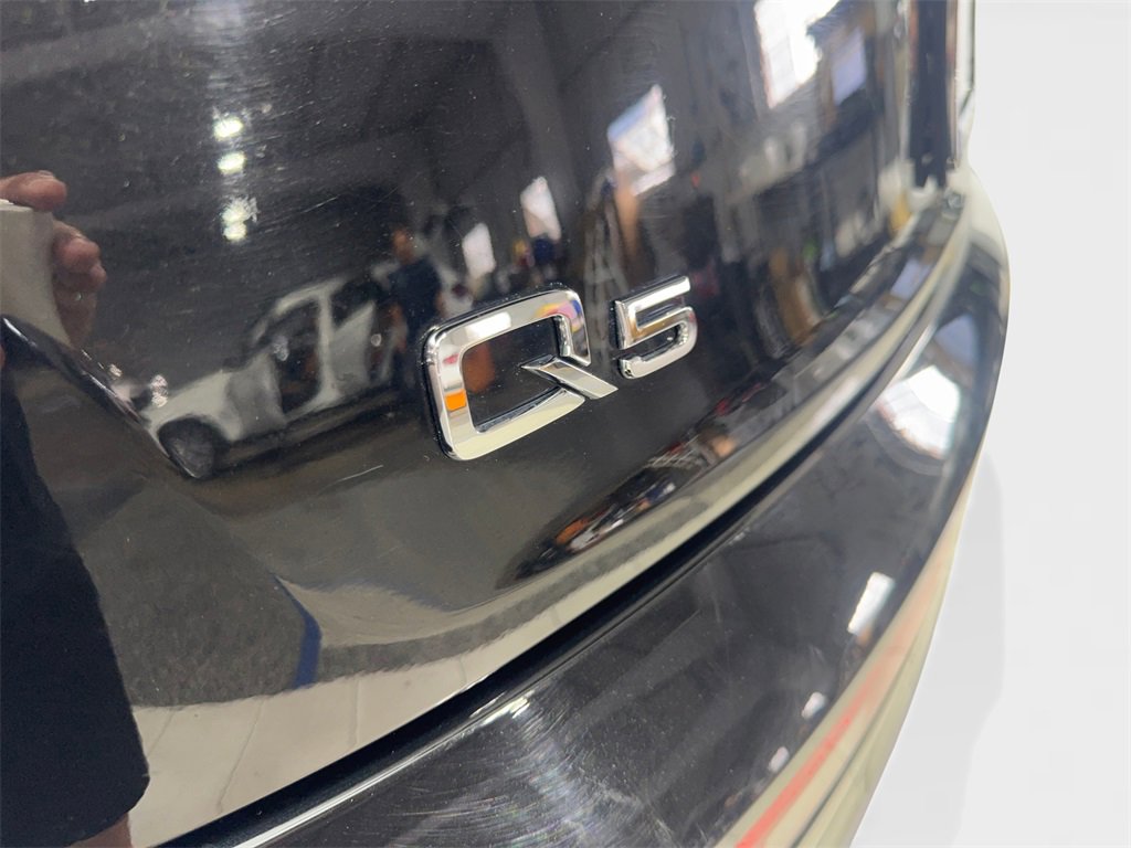 Used 2022 Audi Q5 2.0T Premium w/ Convenience Package image 23