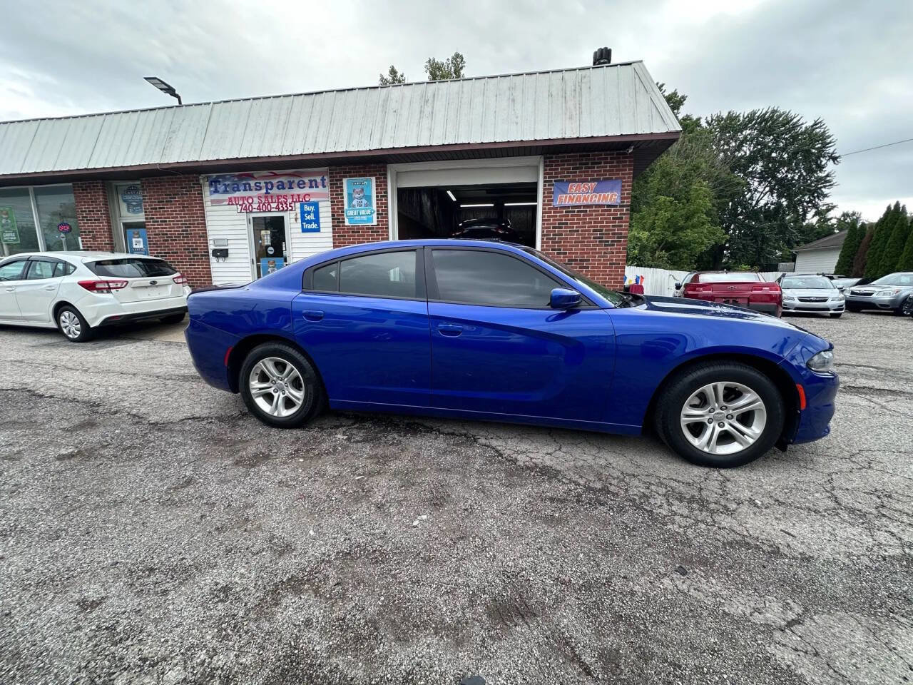Used 2021 Dodge Charger SXT image 4