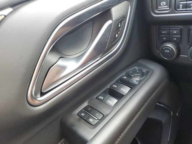 Used 2024 Chevrolet Suburban High Country AWD/4WD image 22