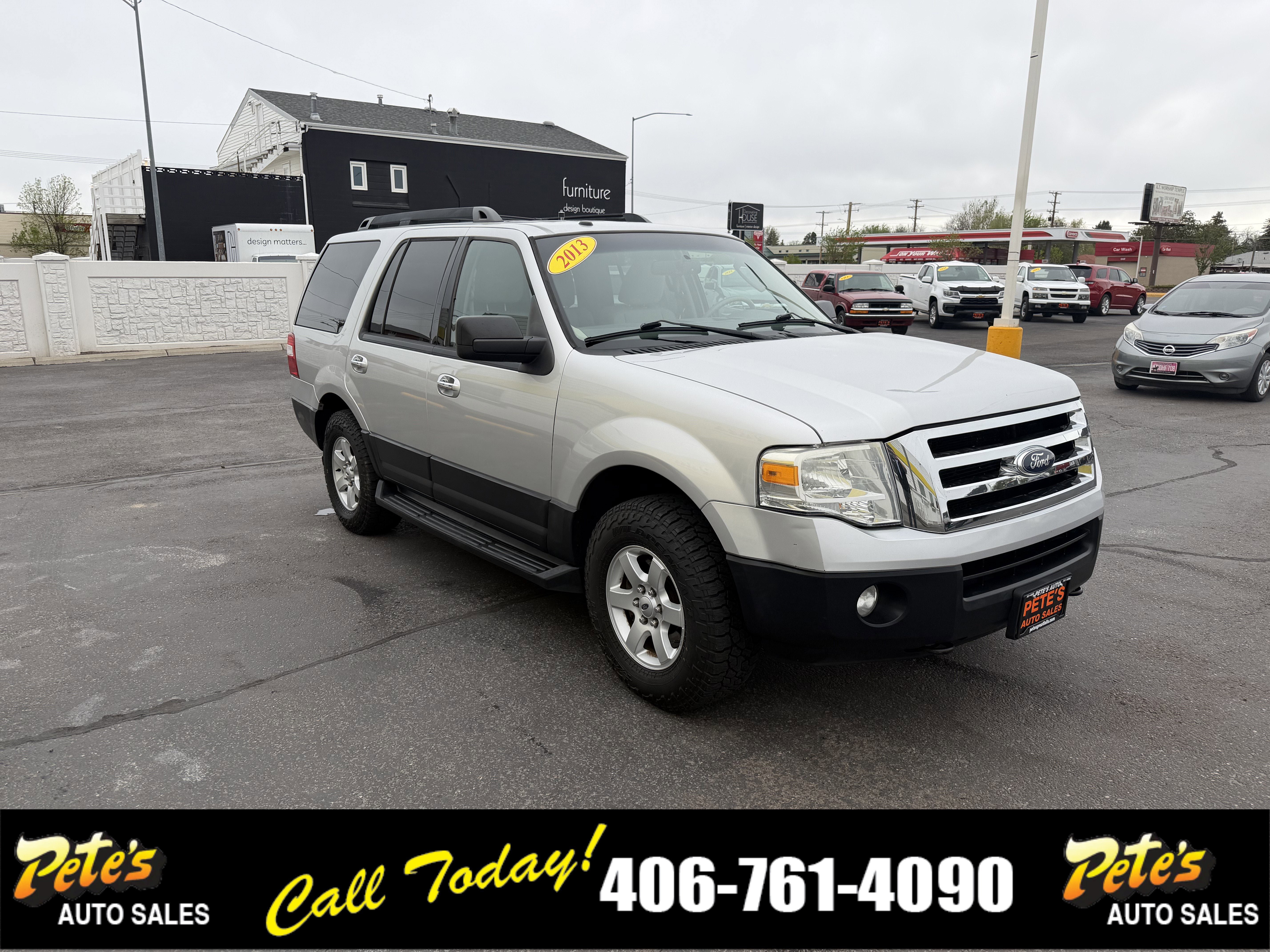 Used 2013 Ford Expedition XL w/ HD Trailer Tow Pkg AWD/4WD image 6
