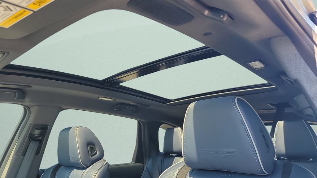 New 2026 Acura MDX Type S AWD/4WD image 17