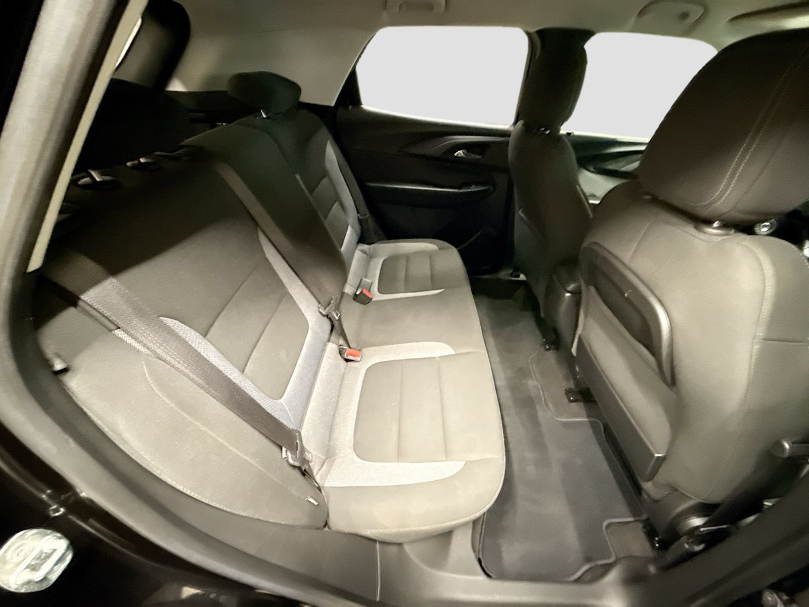 Used 2023 Chevrolet TrailBlazer LS FWD image 27