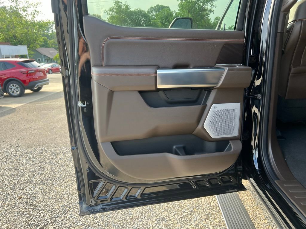 New 2025 Ford F350 King Ranch image 16