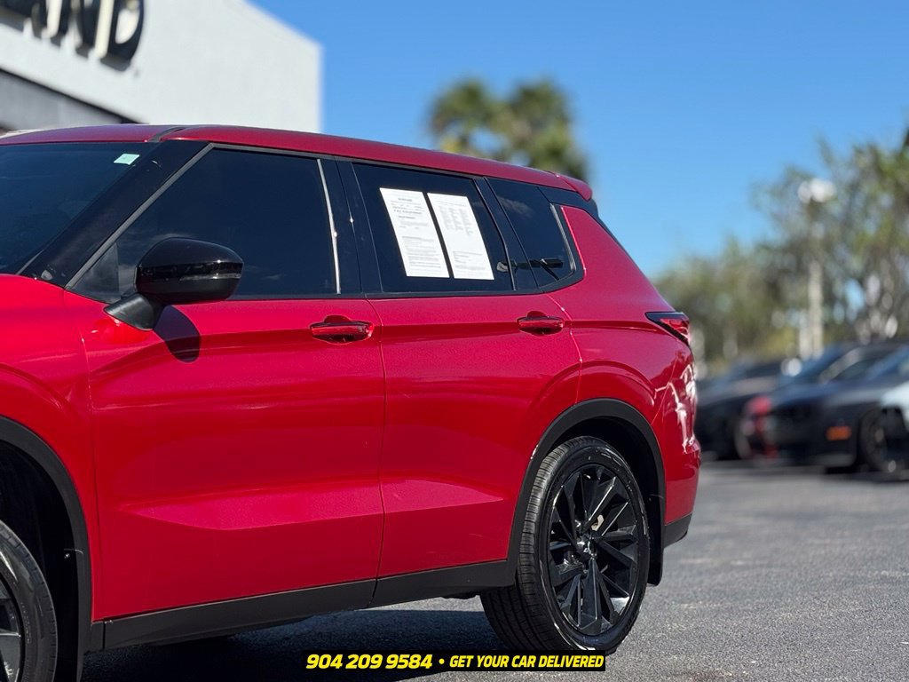 Used 2022 Mitsubishi Outlander SE FWD image 4