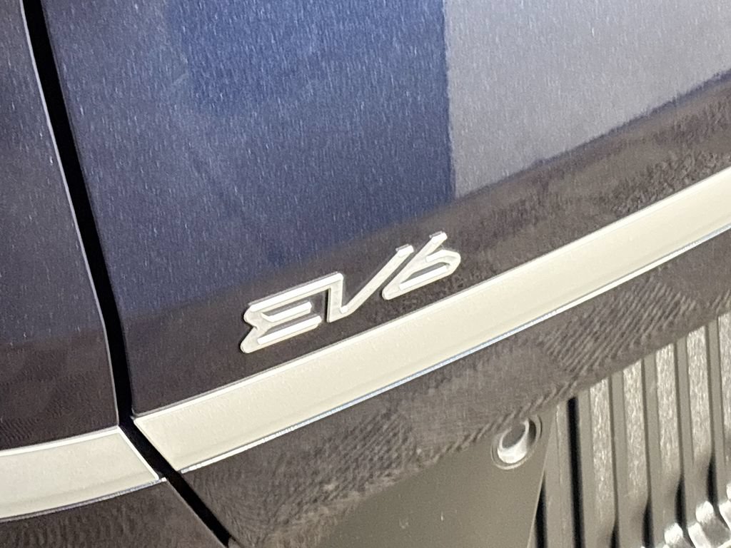 Used 2024 Kia EV6 Light AWD/4WD image 24