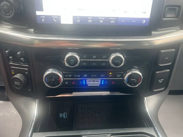 Used 2023 Ford F150 Lariat w/ Equipment Group 502A High AWD/4WD image 31