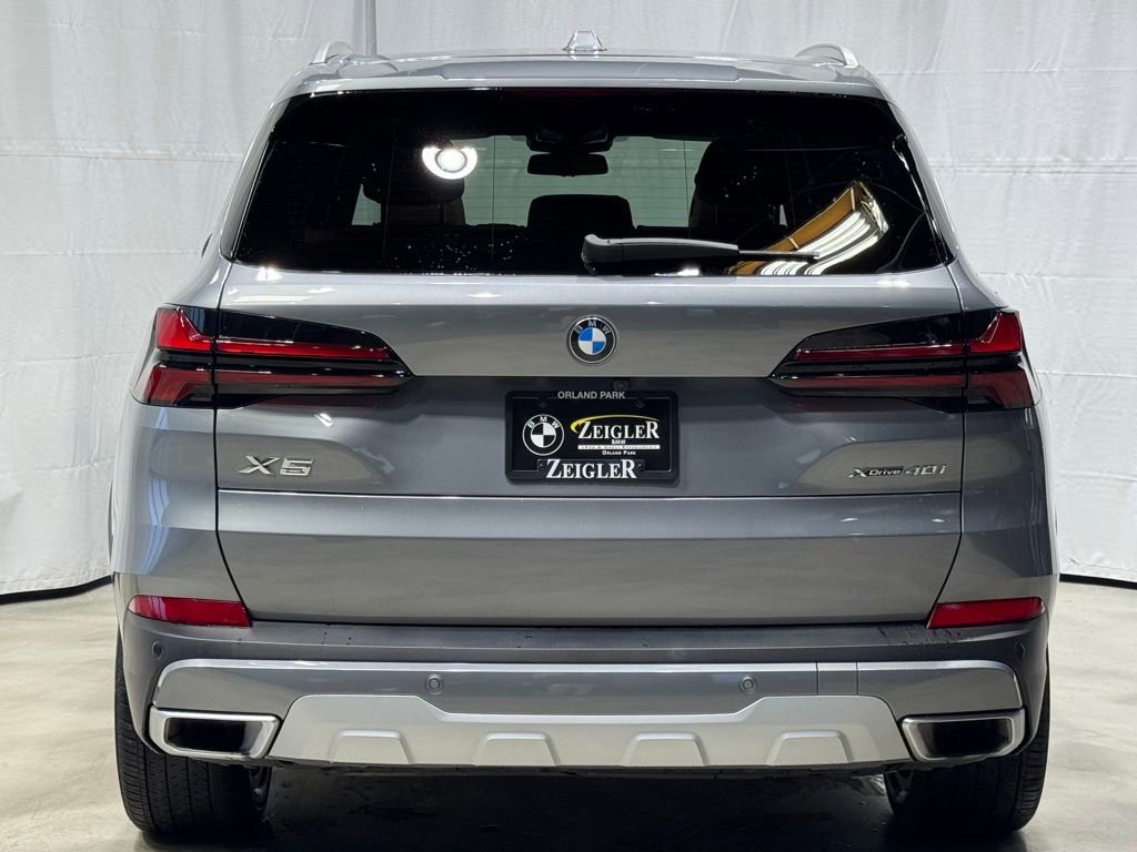 Certified 2024 BMW X5 xDrive40i w/ Premium Package image 5