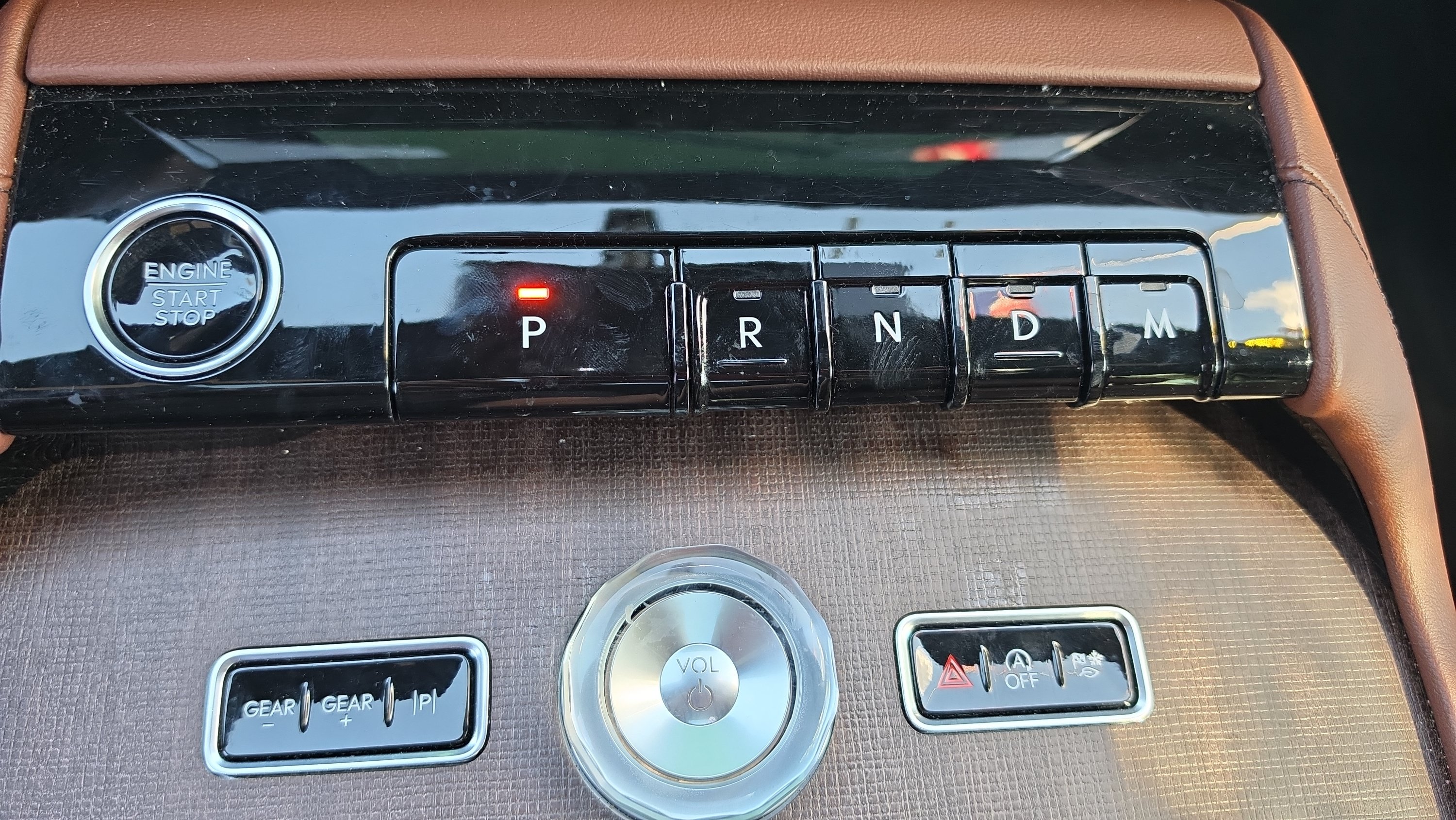 Used 2025 Lincoln Navigator Reserve AWD/4WD image 20