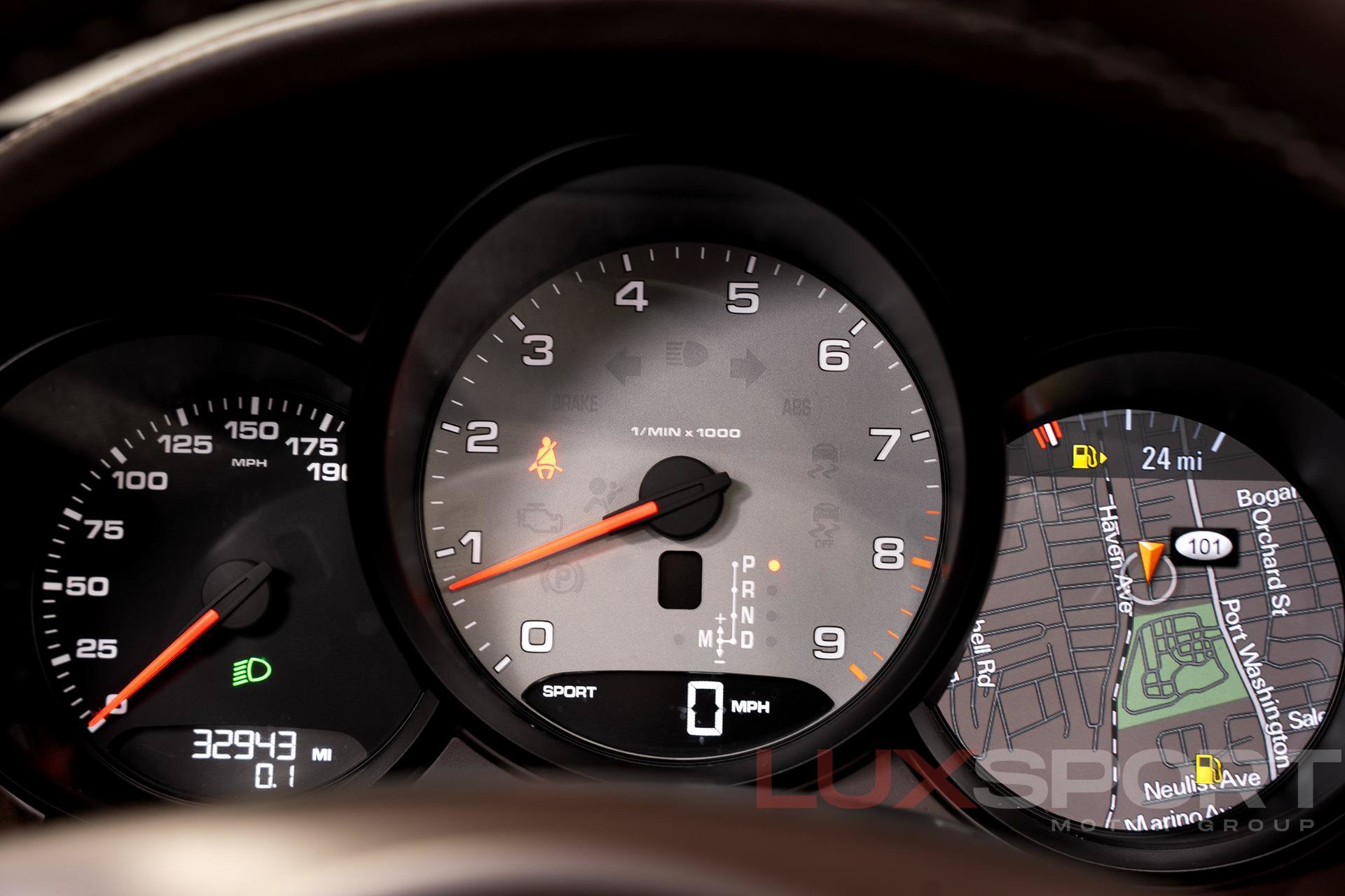 Used 2016 Porsche Boxster S RWD image 42