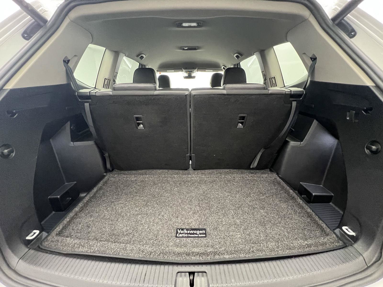 Used 2024 Volkswagen Atlas SE FWD image 22