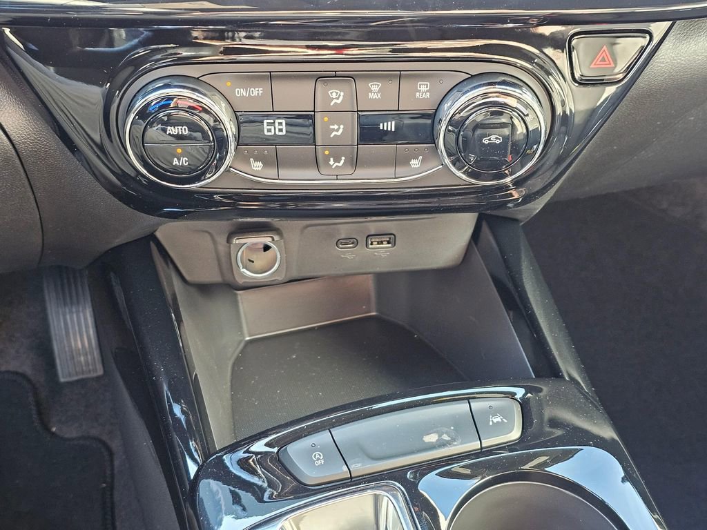 New 2026 Chevrolet Trax RS w/ Driver Confidence Package image 30