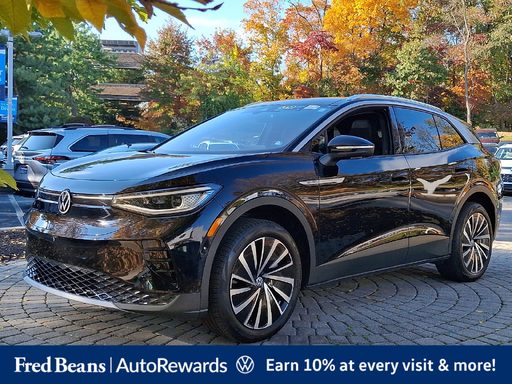 Certified 2023 Volkswagen ID.4 Pro S Plus AWD/4WD image 3