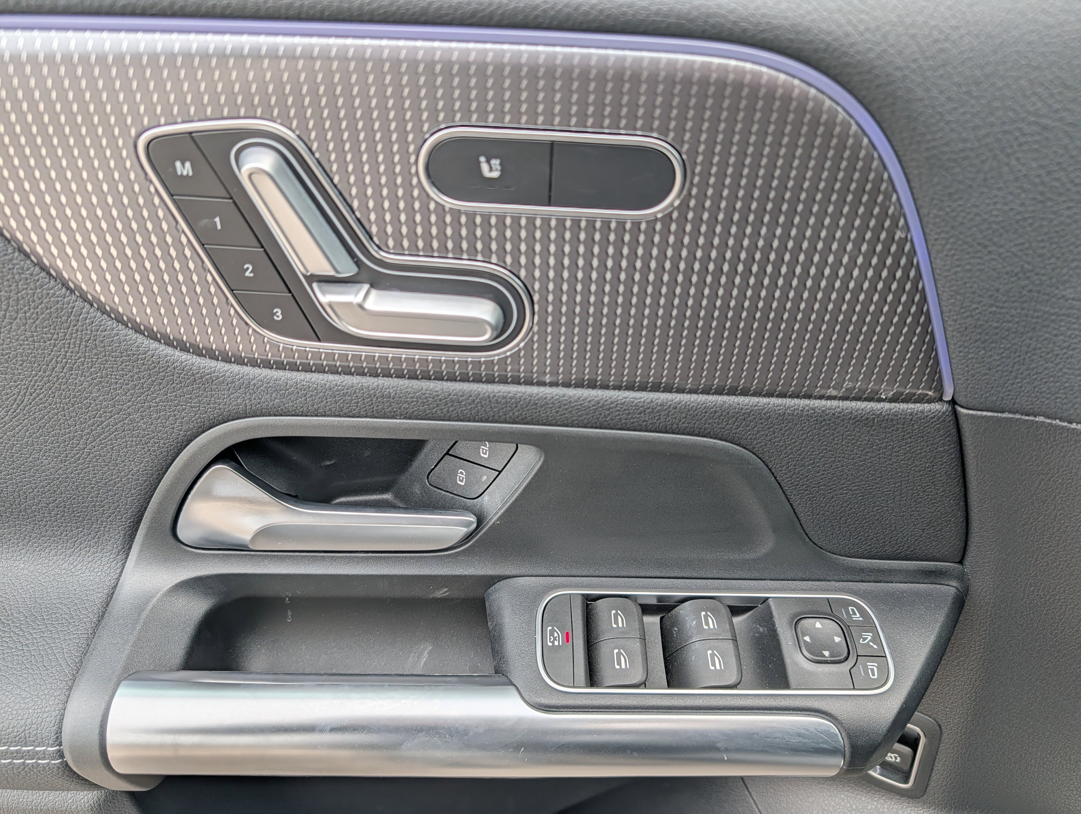 Used 2021 Mercedes-Benz GLA 250 4MATIC image 19