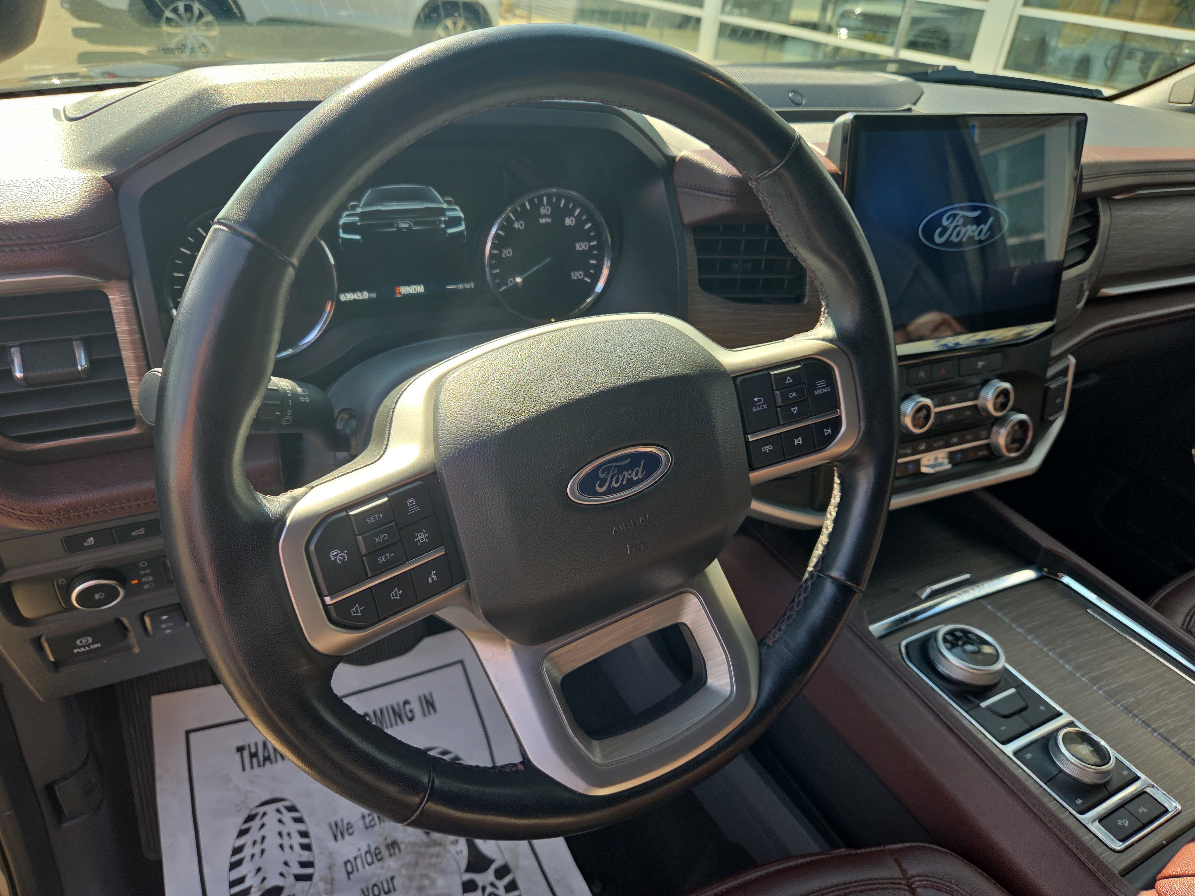 Used 2024 Ford Expedition Limited image 17