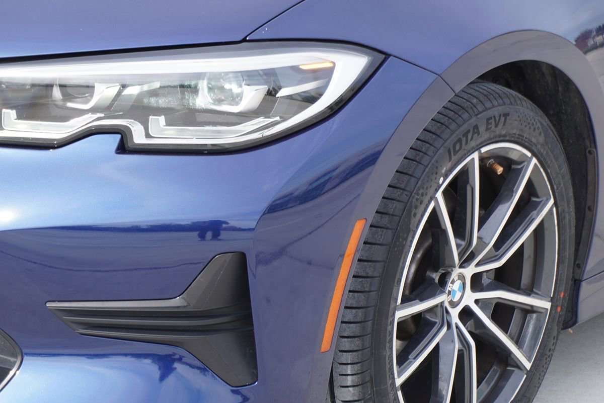 Used 2019 BMW 330i Sedan RWD image 2