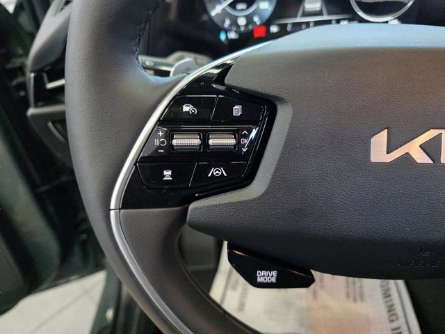 New 2025 Kia Niro Wind w/ Wind Preserve Package image 11