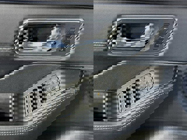 New 2026 Nissan Rogue Platinum image 19