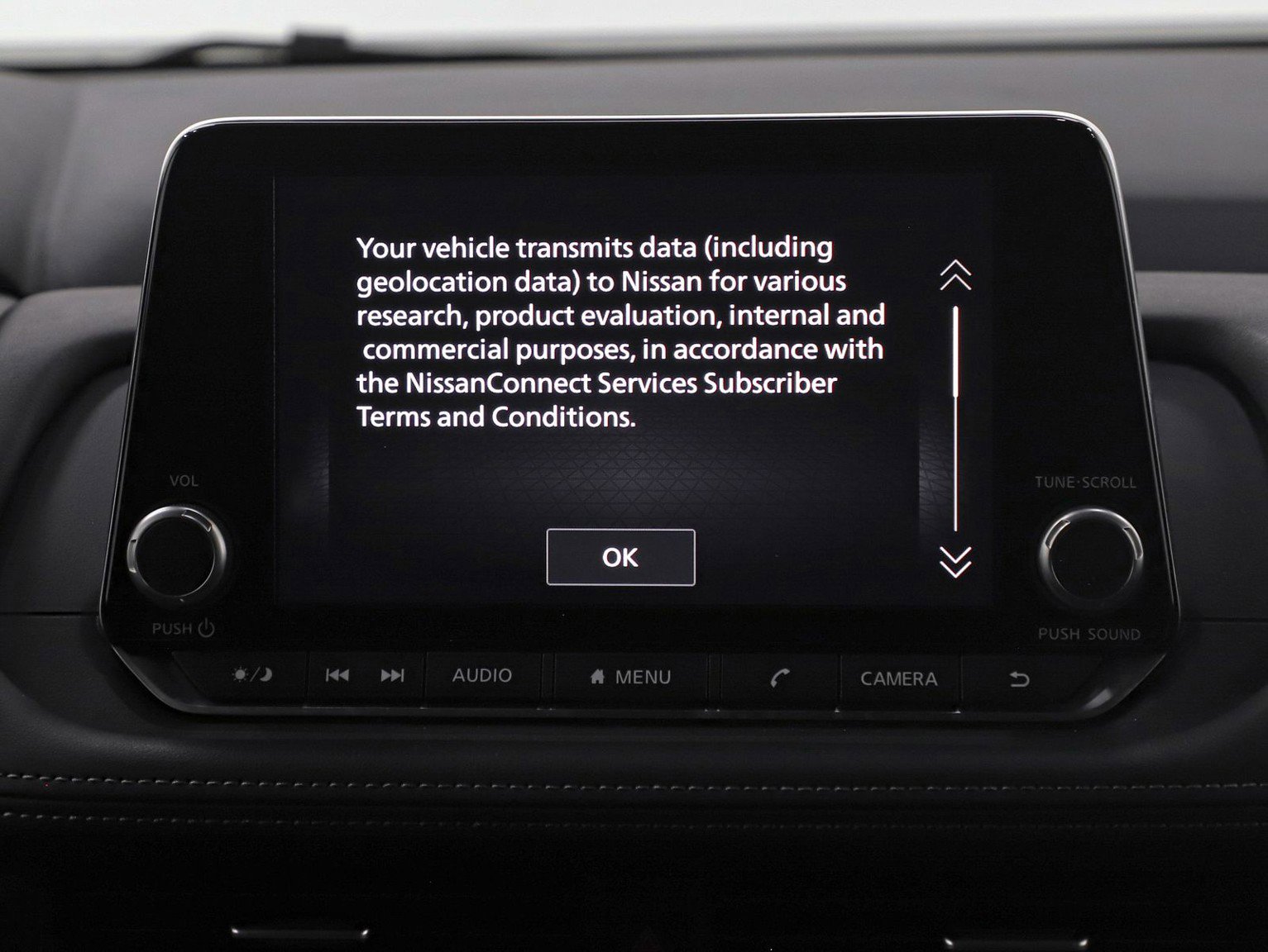 Used 2025 Nissan Rogue SV image 17