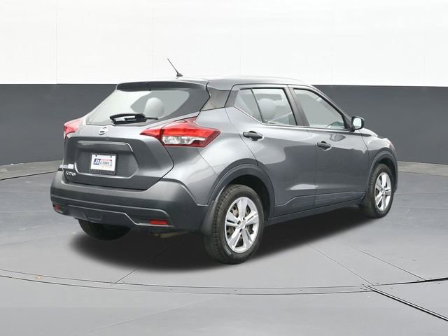 Used 2019 Nissan Kicks S image 14