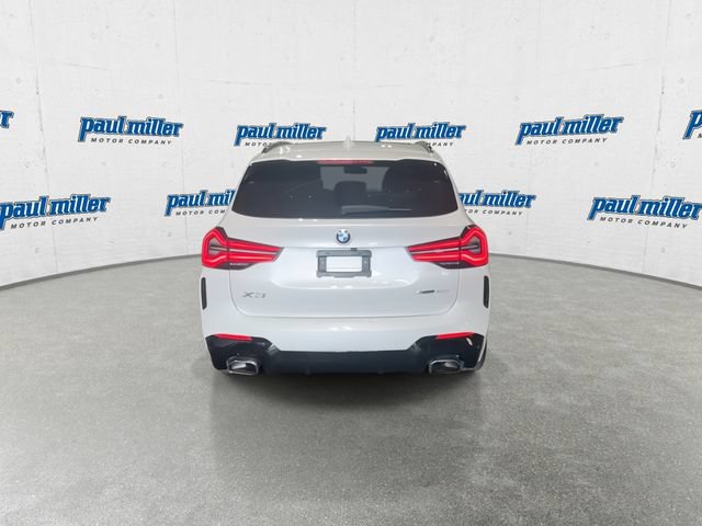 Used 2022 BMW X3 sDrive30i w/ M Sport Package 2 RWD image 10