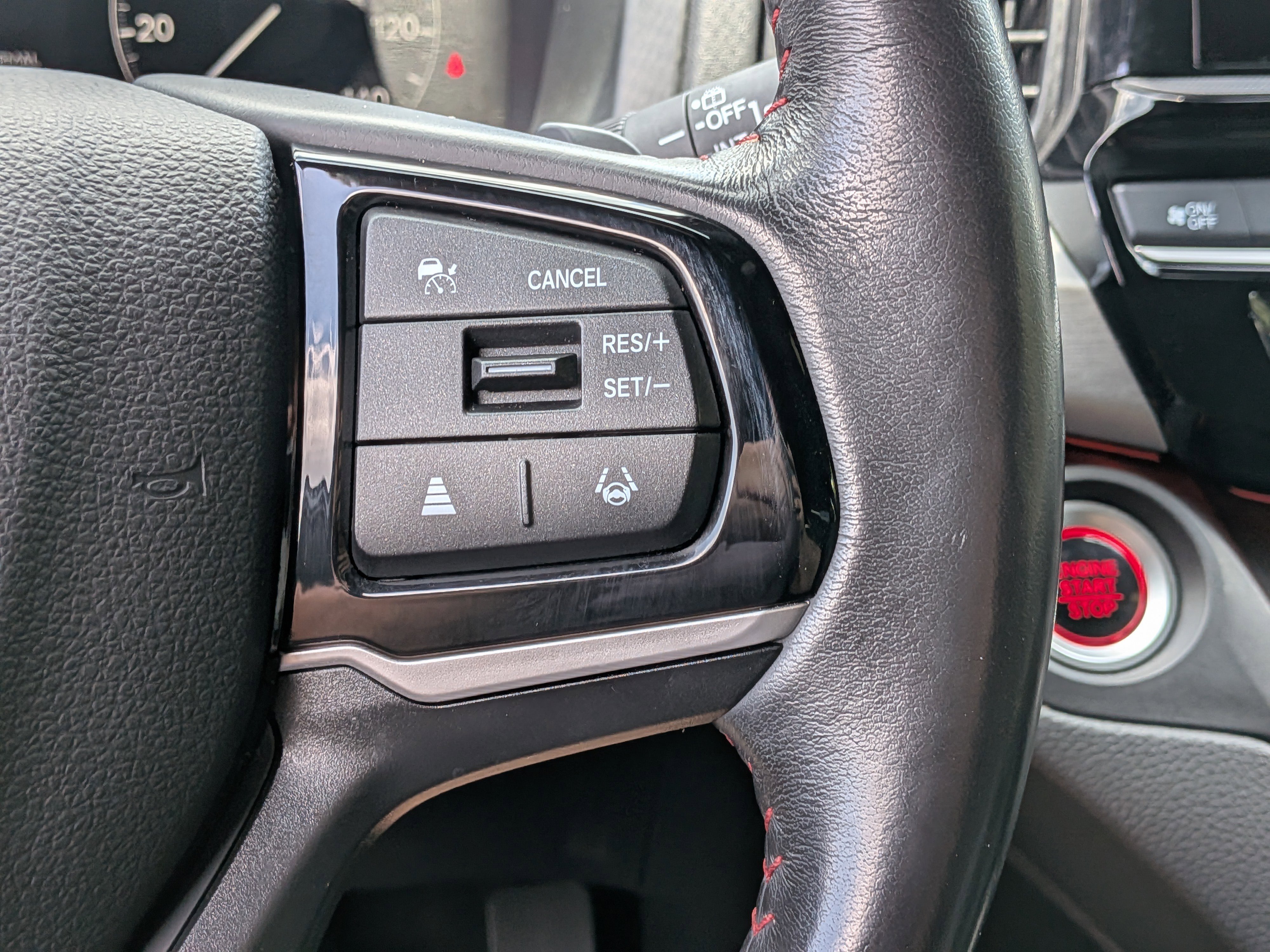 Used 2025 Honda Odyssey Sport-L image 28