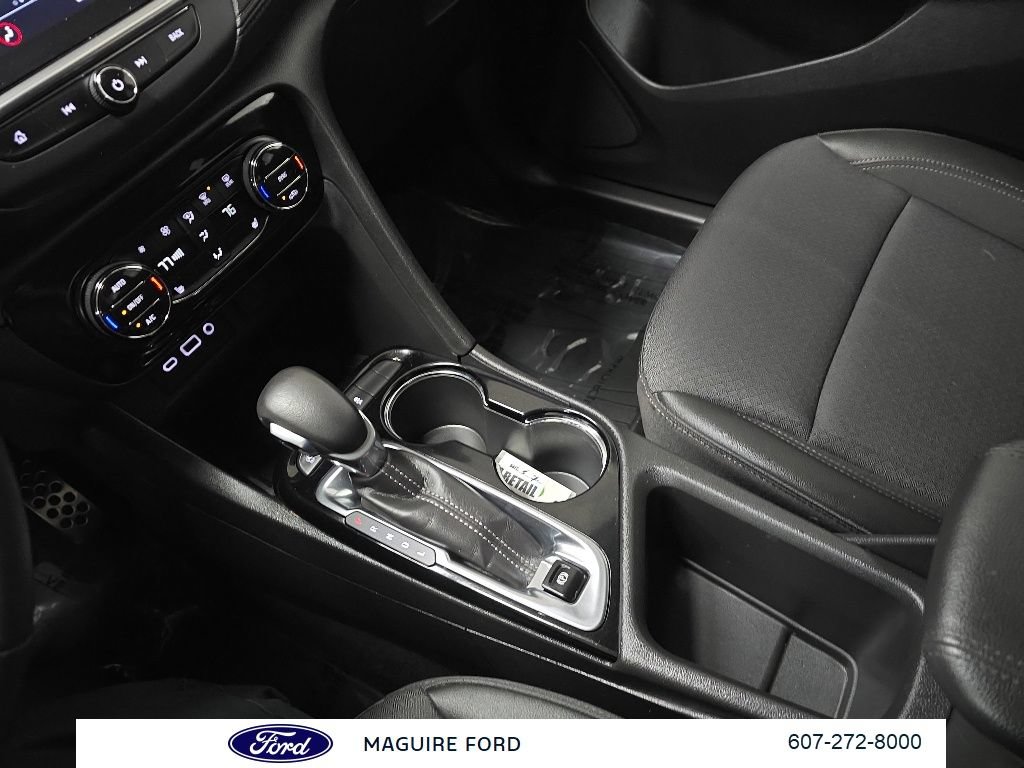 Used 2023 Buick Encore GX Select w/ Sport Touring Package AWD/4WD image 29