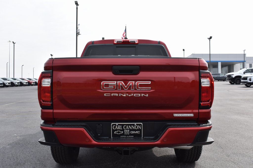Certified 2025 GMC Canyon Elevation image 6