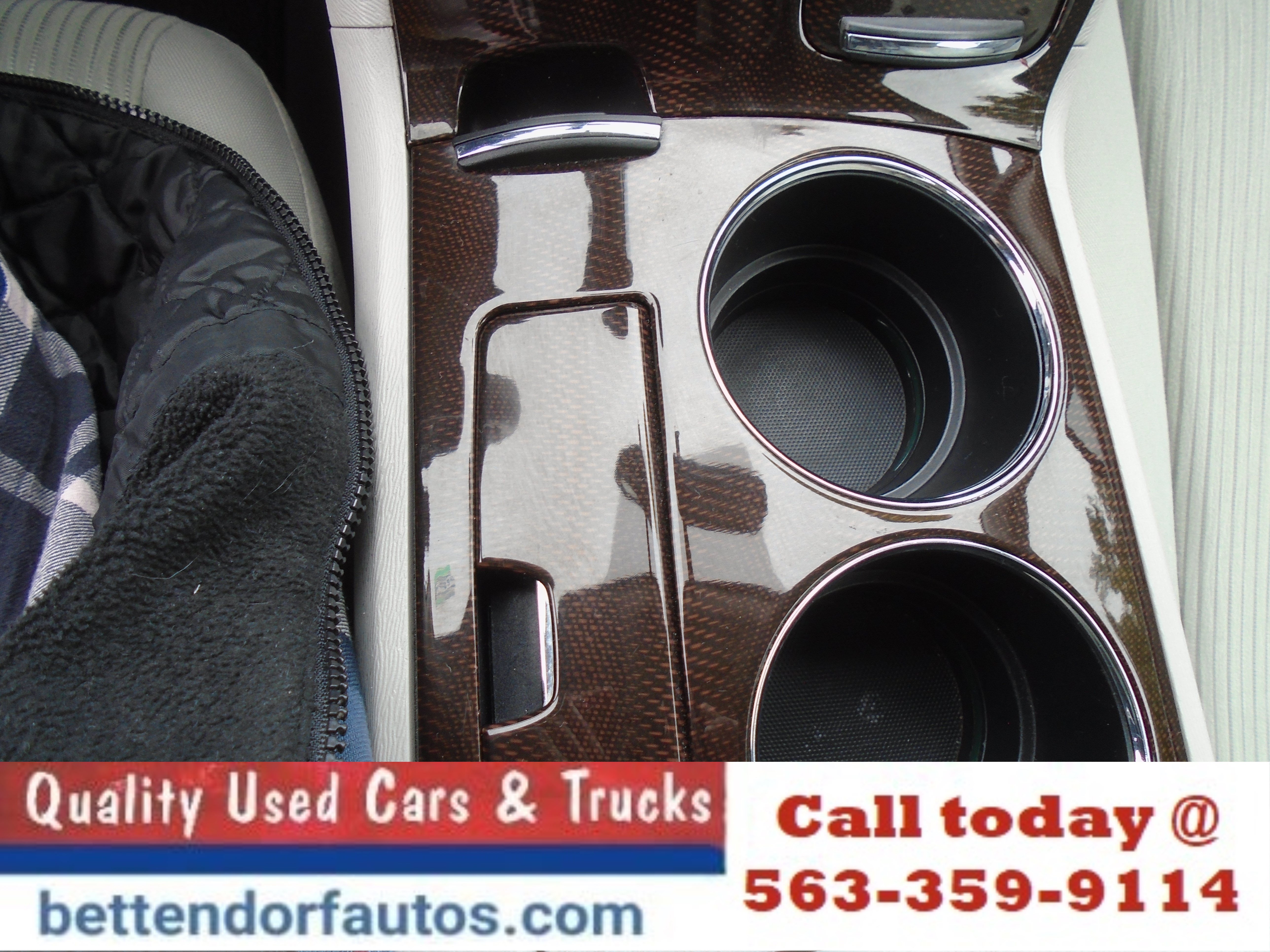 Used 2010 Toyota Venza FWD image 15