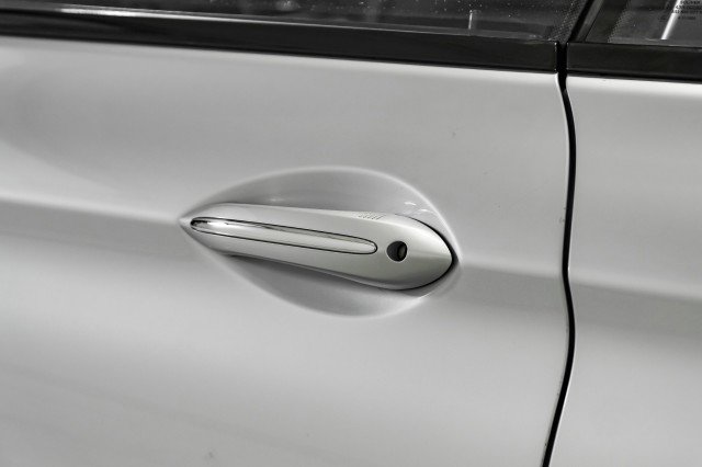 Used 2015 BMW 650i Convertible image 35