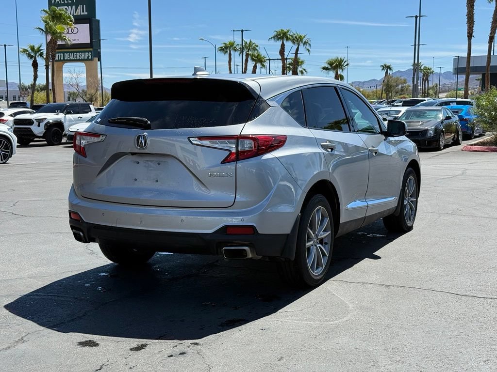 Used 2023 Acura RDX w/ Technology Package FWD image 3