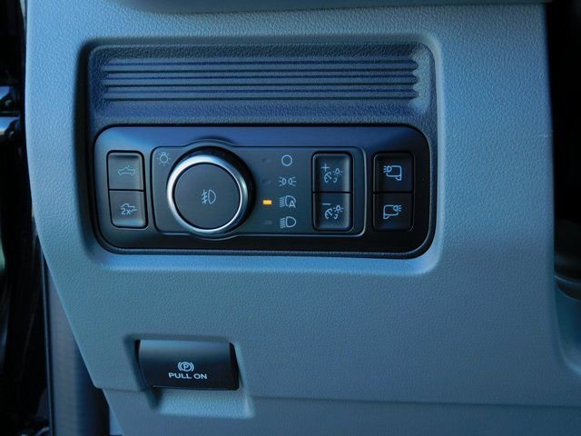 New 2026 Ford F250 XLT w/ XLT Premium Package image 34