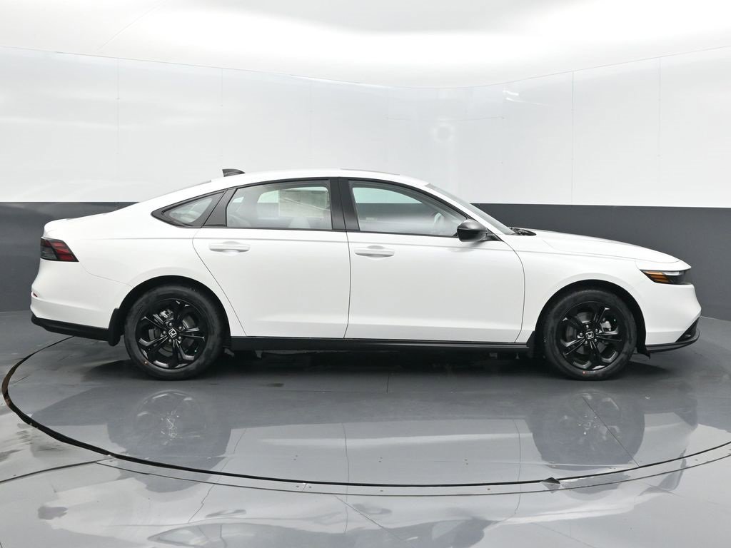 New 2025 Honda Accord SE image 24