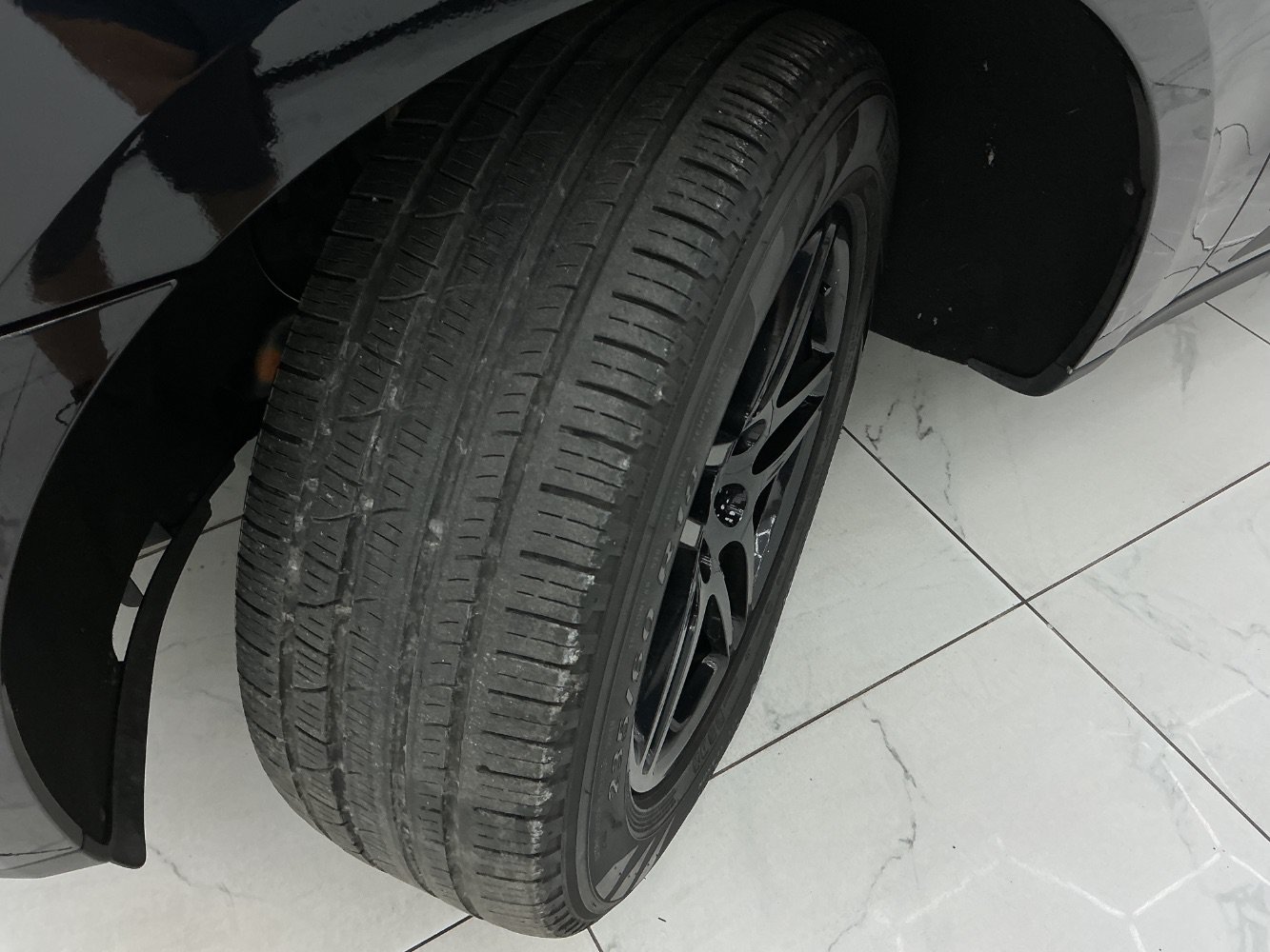 Used 2018 Porsche Macan AWD/4WD image 47