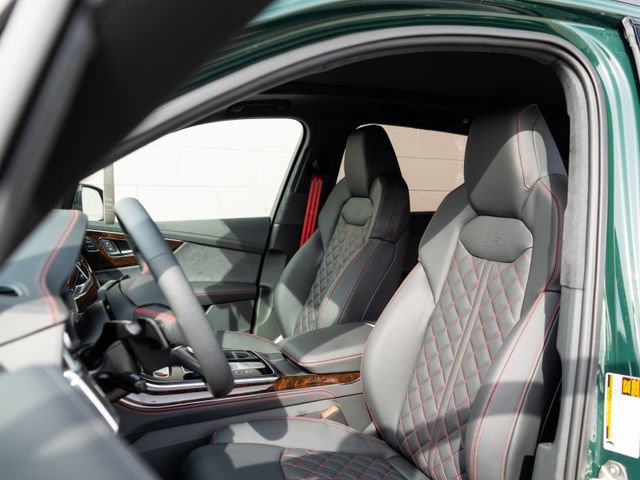 New 2026 Audi SQ7 Prestige image 8