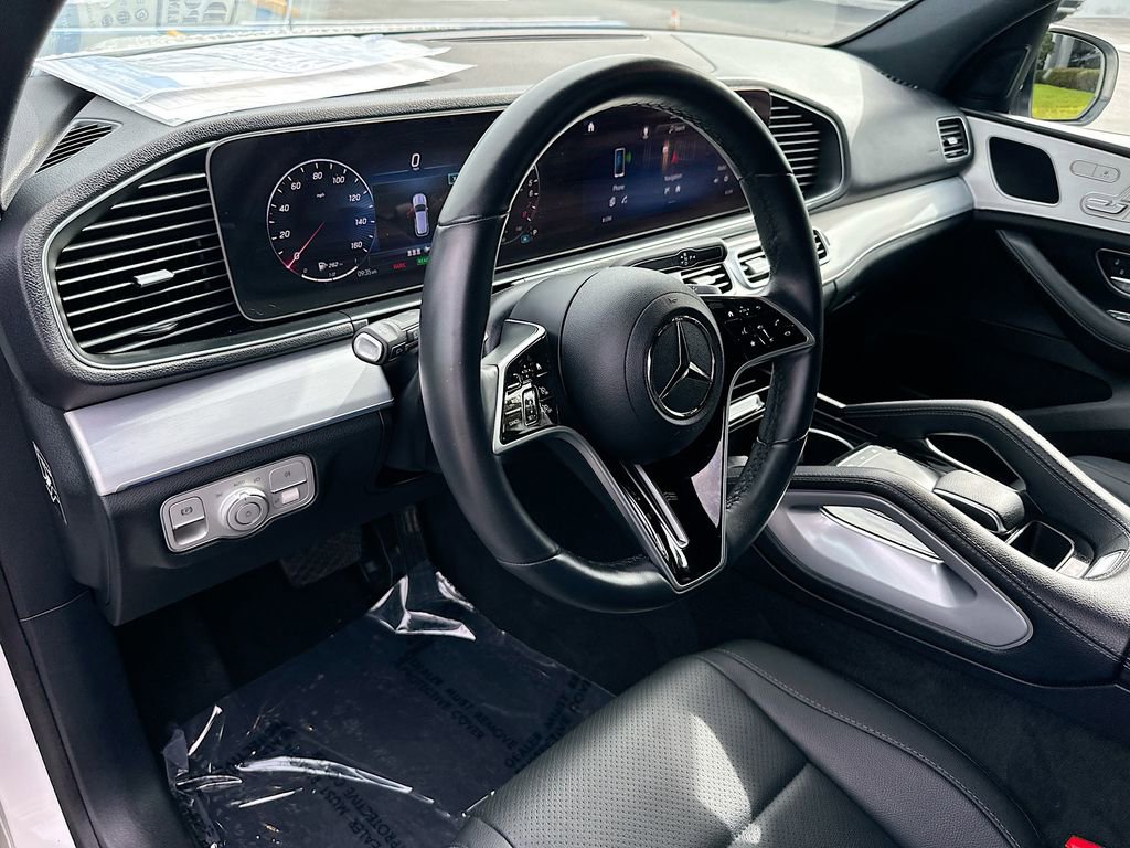 Used 2024 Mercedes-Benz GLE 450e GLE 450e Plug-In Hybrid Sport image 10