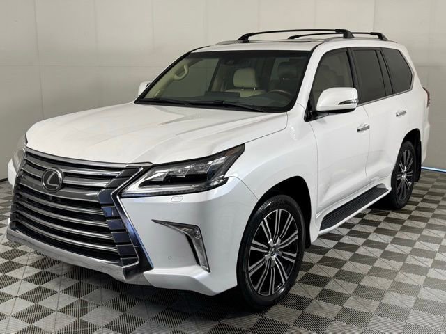 Used 2021 Lexus LX 570 4WD w/ Luxury Package video 2