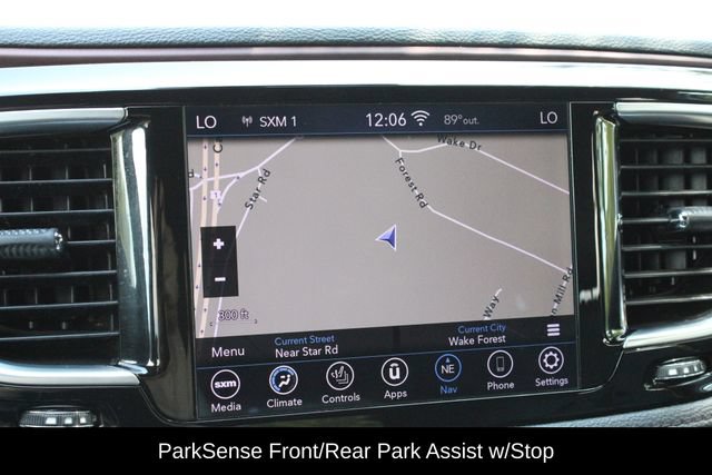 Used 2020 Chrysler Pacifica Limited FWD image 34