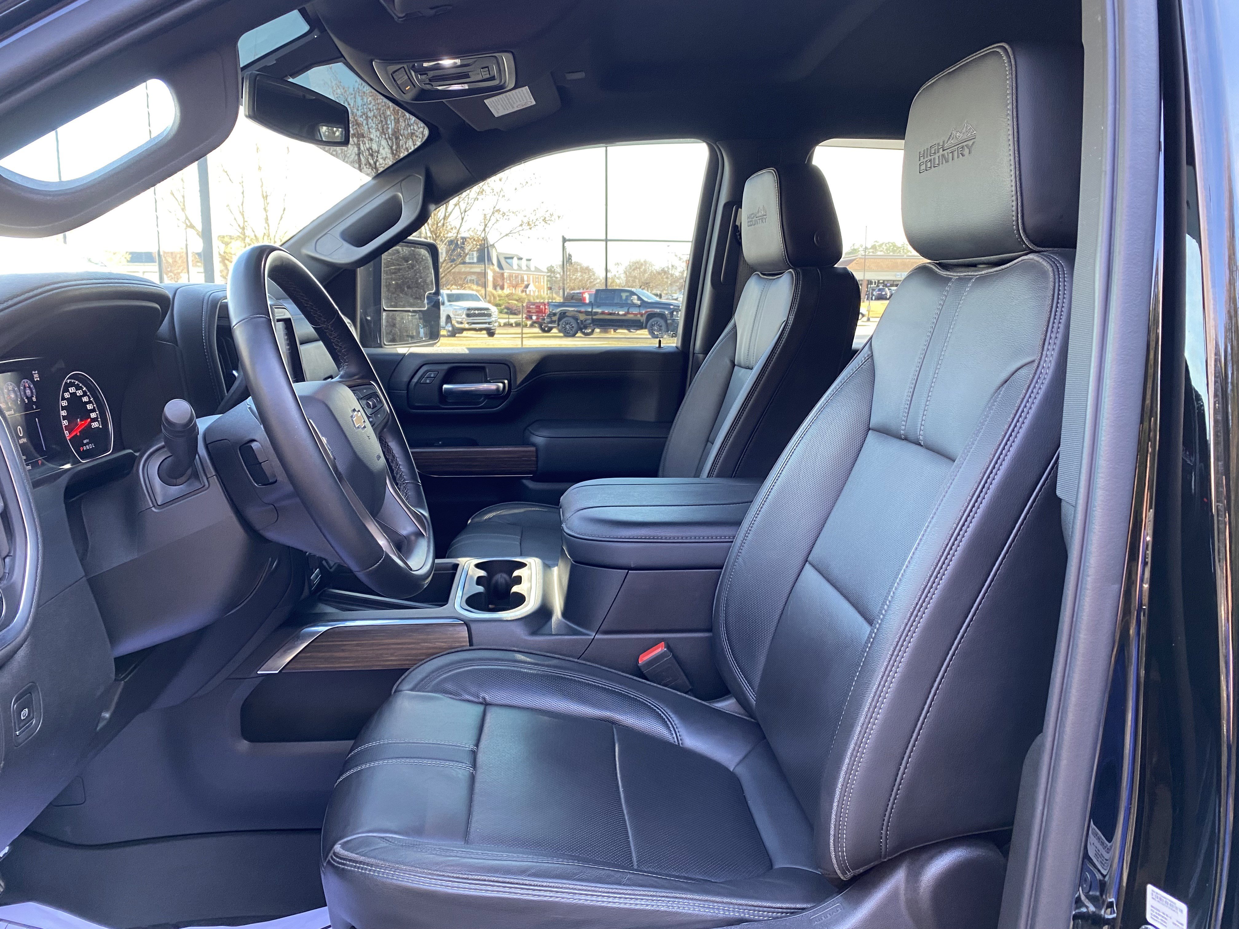 Used 2023 Chevrolet Silverado 3500 High Country image 16