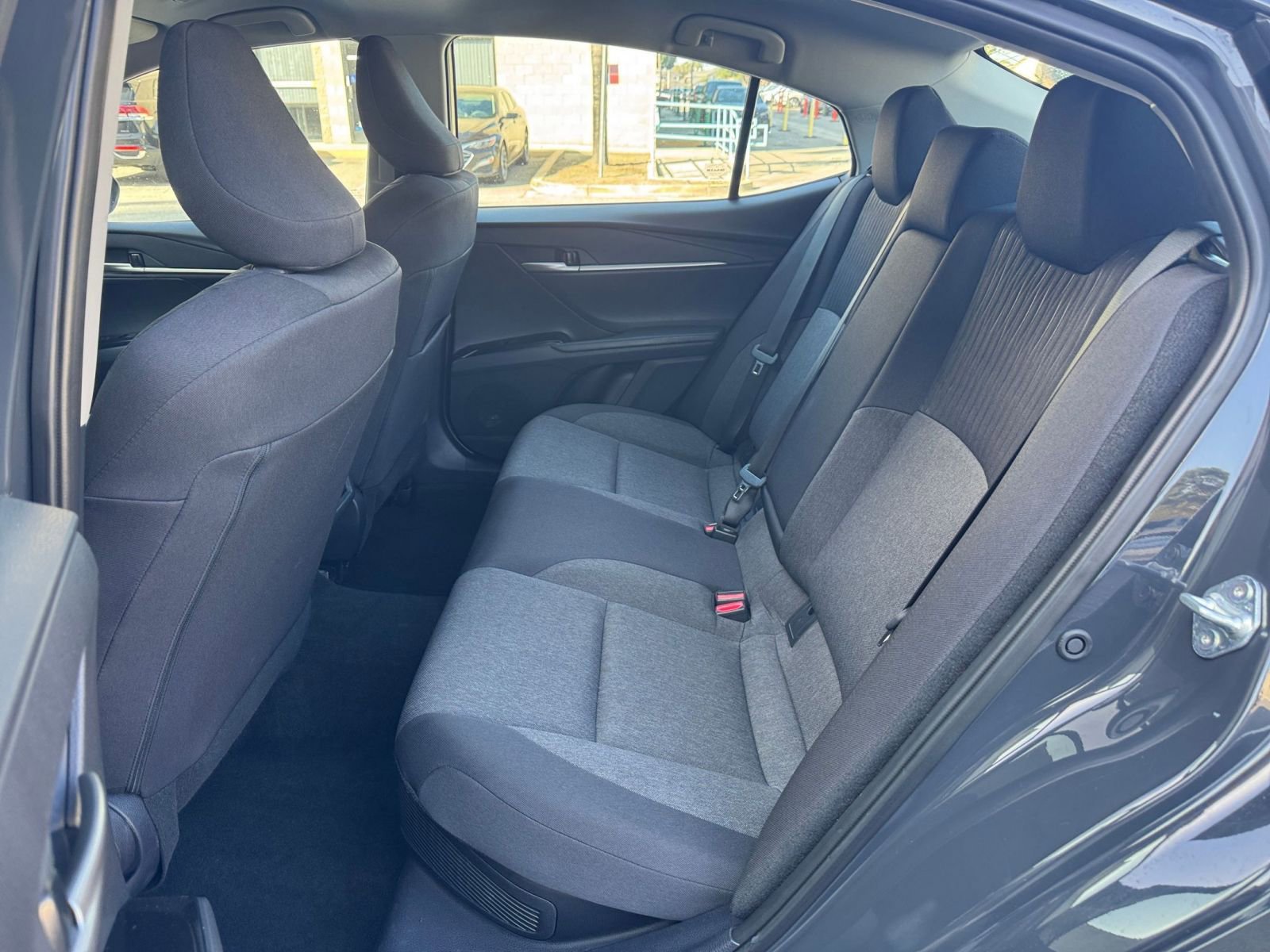 Used 2025 Toyota Camry LE image 24