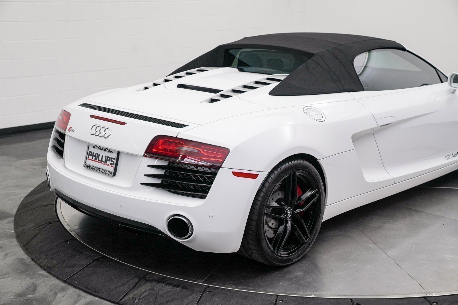 Used 2015 Audi R8 V8 AWD/4WD image 12