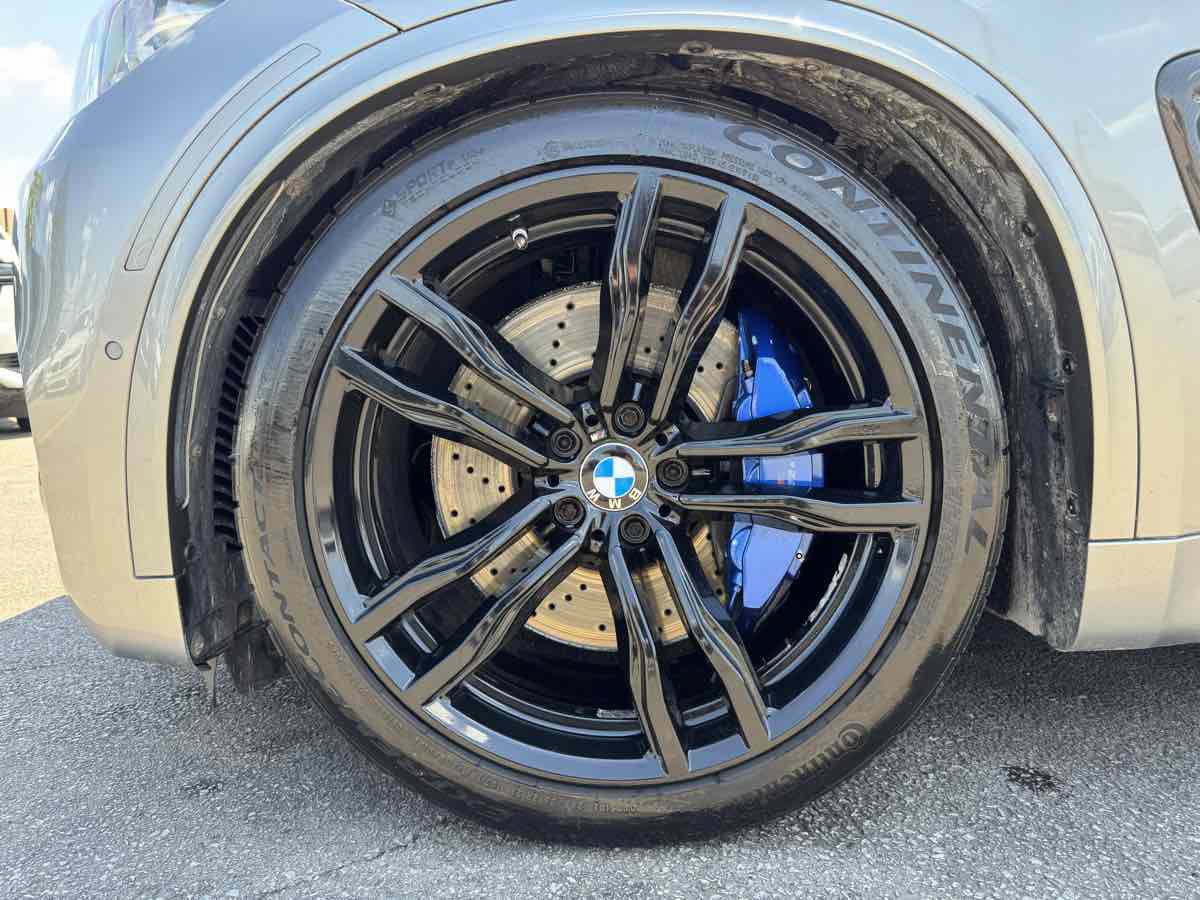 Used 2016 BMW X5 M AWD/4WD image 12