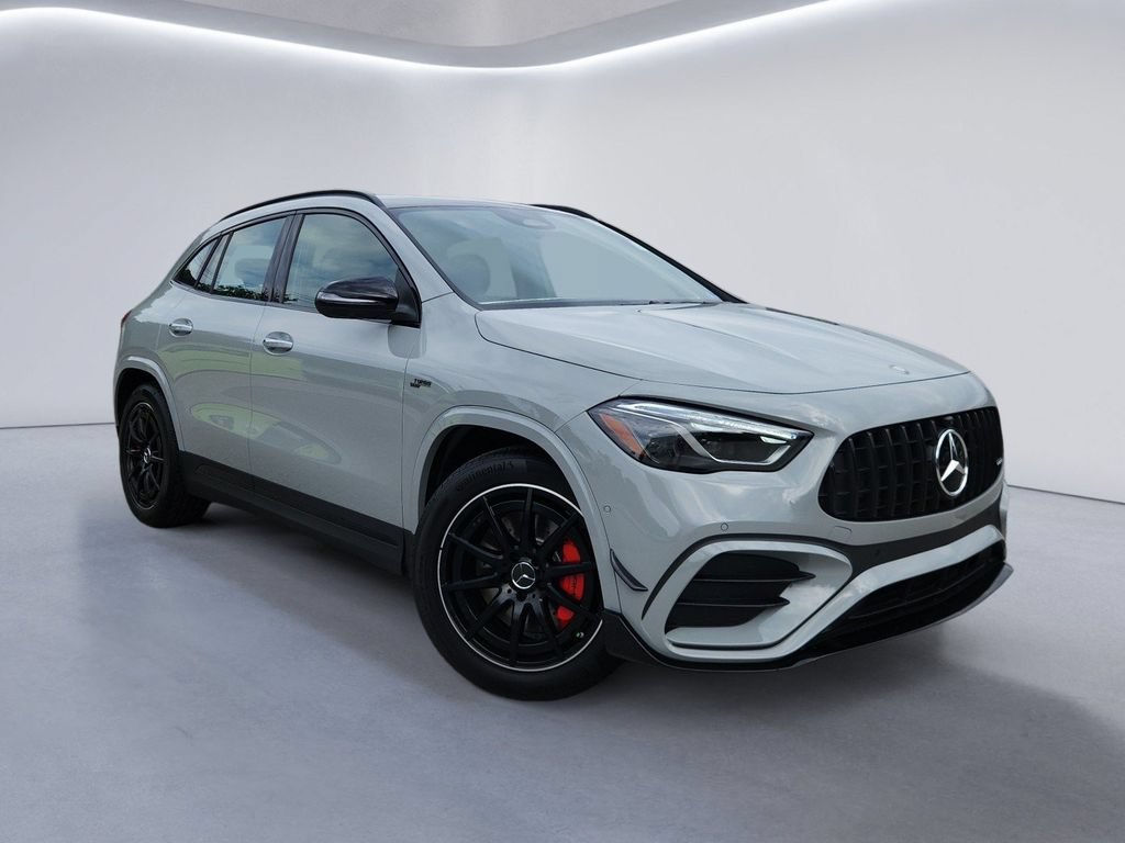 New 2026 Mercedes-Benz GLA 35 AMG 4MATIC image 2
