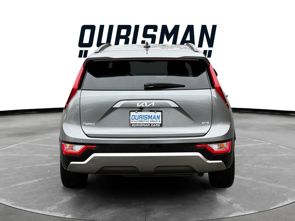 Certified 2025 Kia Niro EX Touring image 5