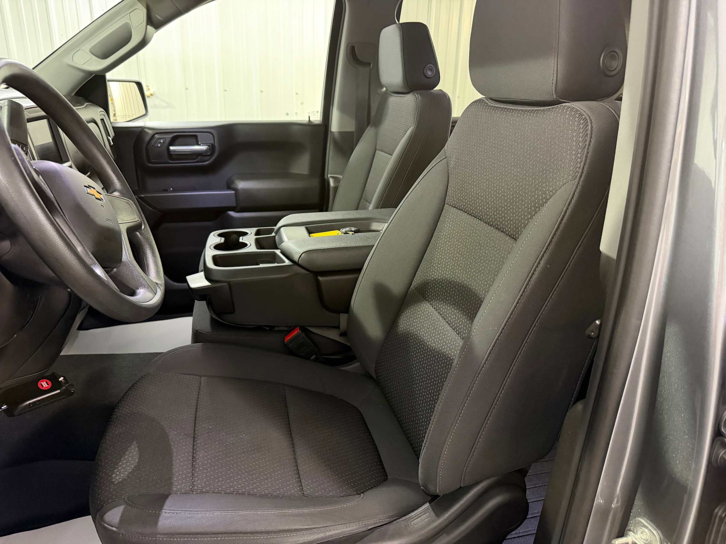 Used 2021 Chevrolet Silverado 1500 Custom AWD/4WD image 12