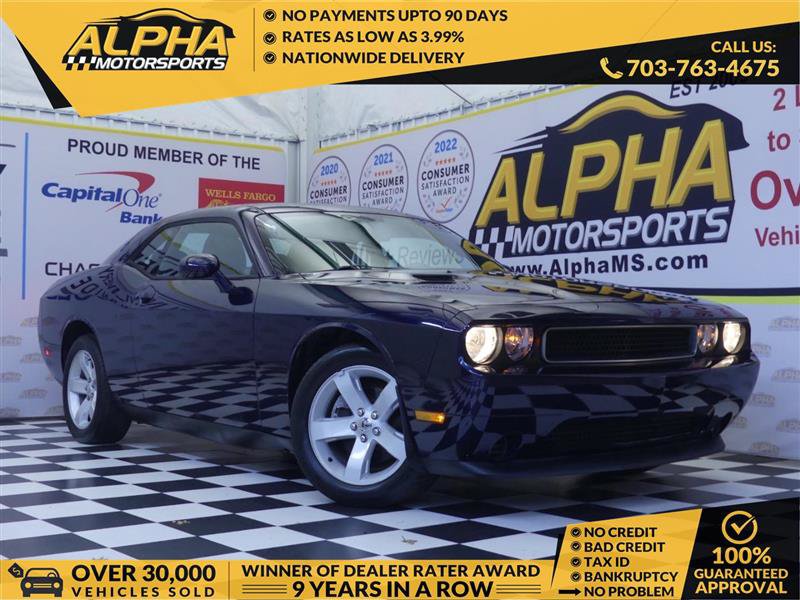 Used 2014 Dodge Challenger SXT