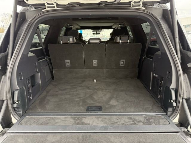 Used 2025 Lincoln Navigator L Black Label image 8