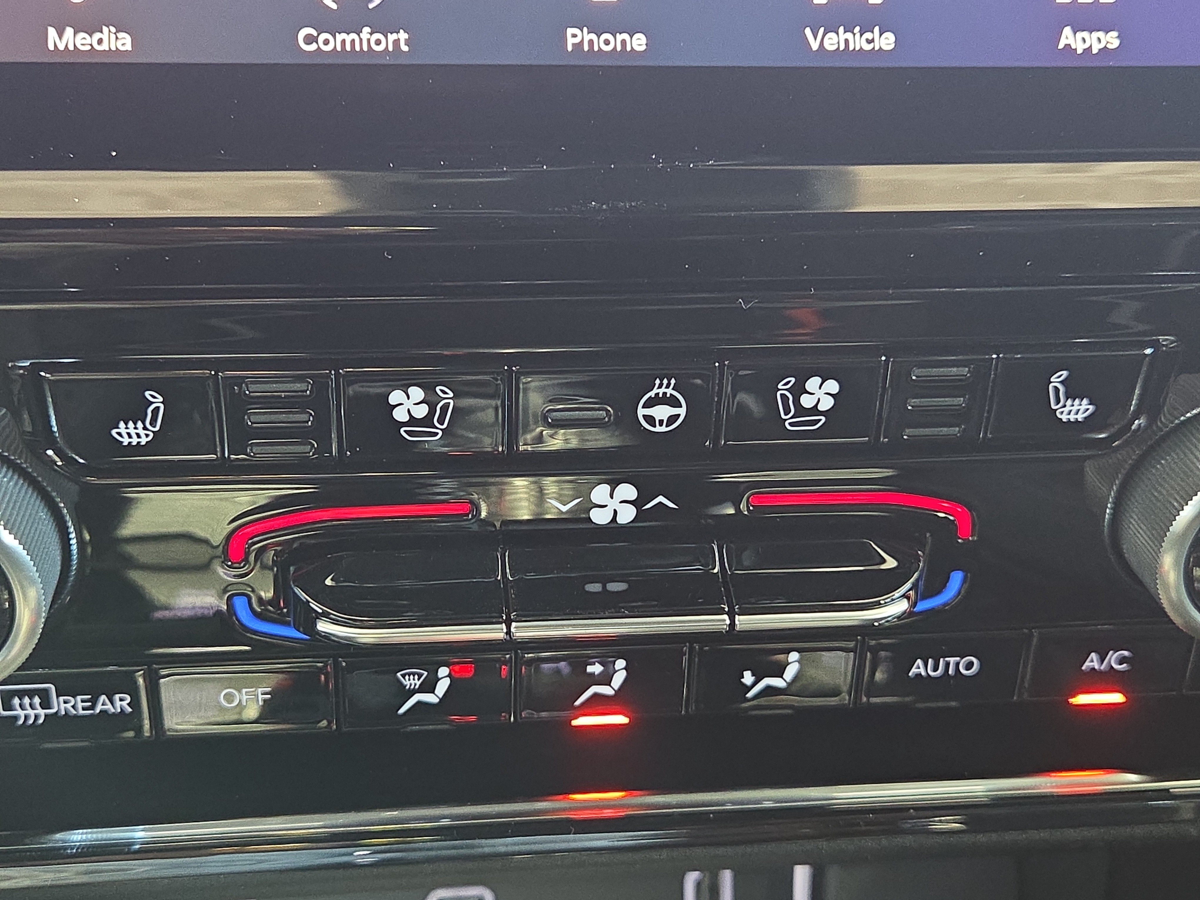 New 2025 Jeep Grand Cherokee L Summit AWD/4WD image 24